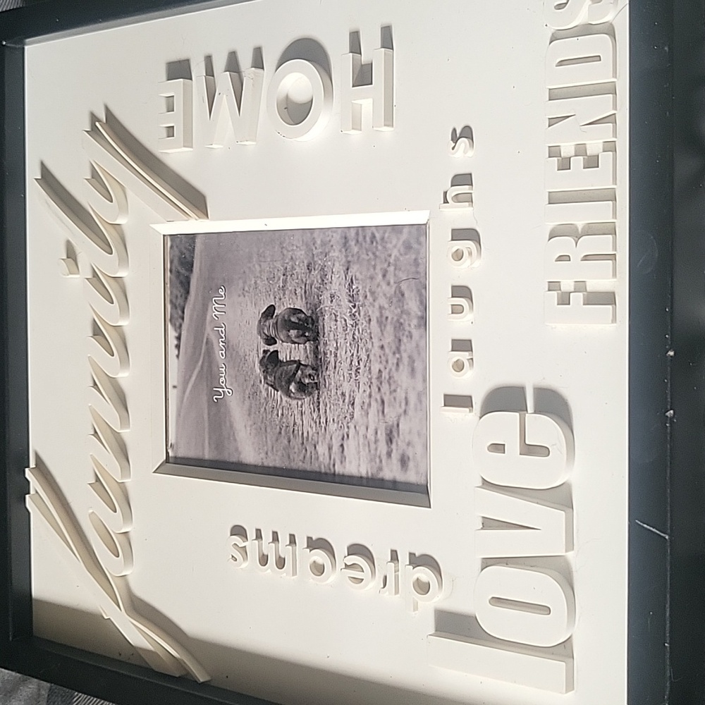 ***5/$20***Family, love, friends picture frame